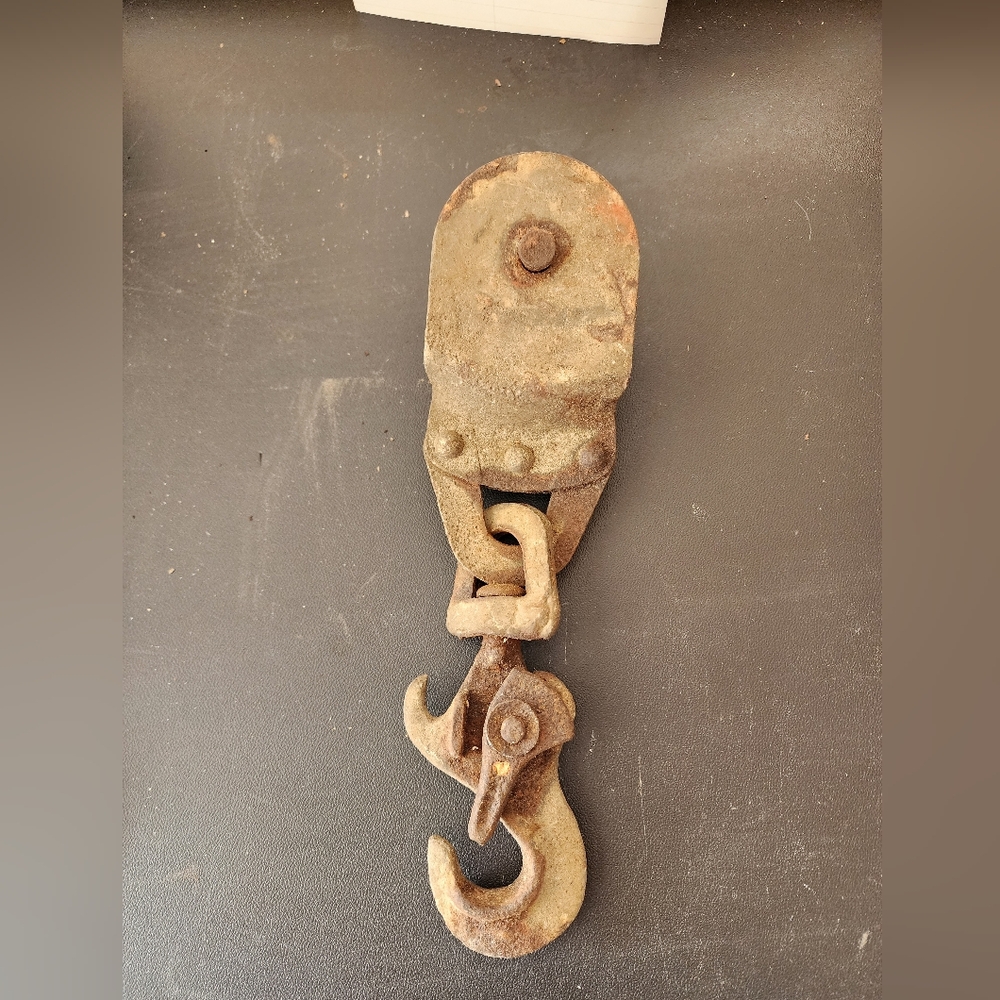 Vintage Primitive Industrial Farm Barn Double Pulley (M)
